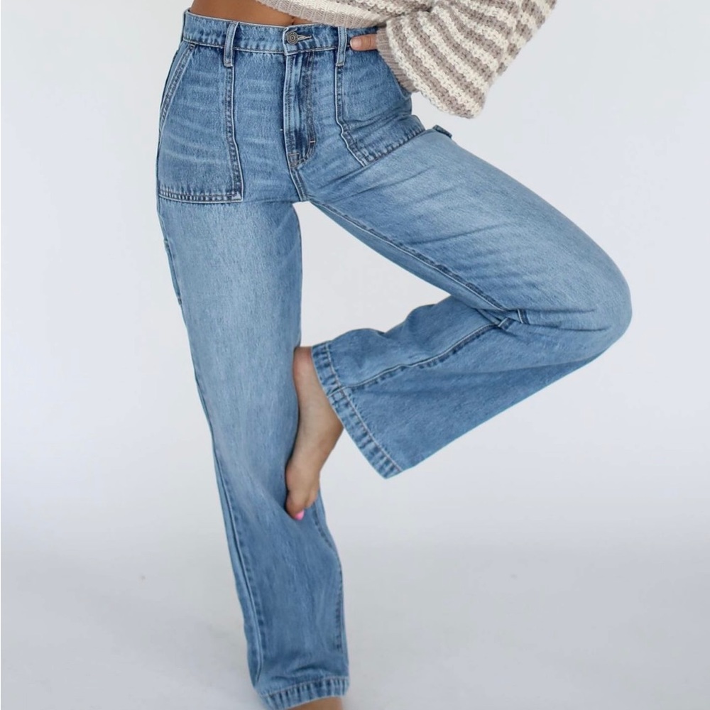 Women’s Cargo Jeans, Size 25, brand new, never worn, tags still on.